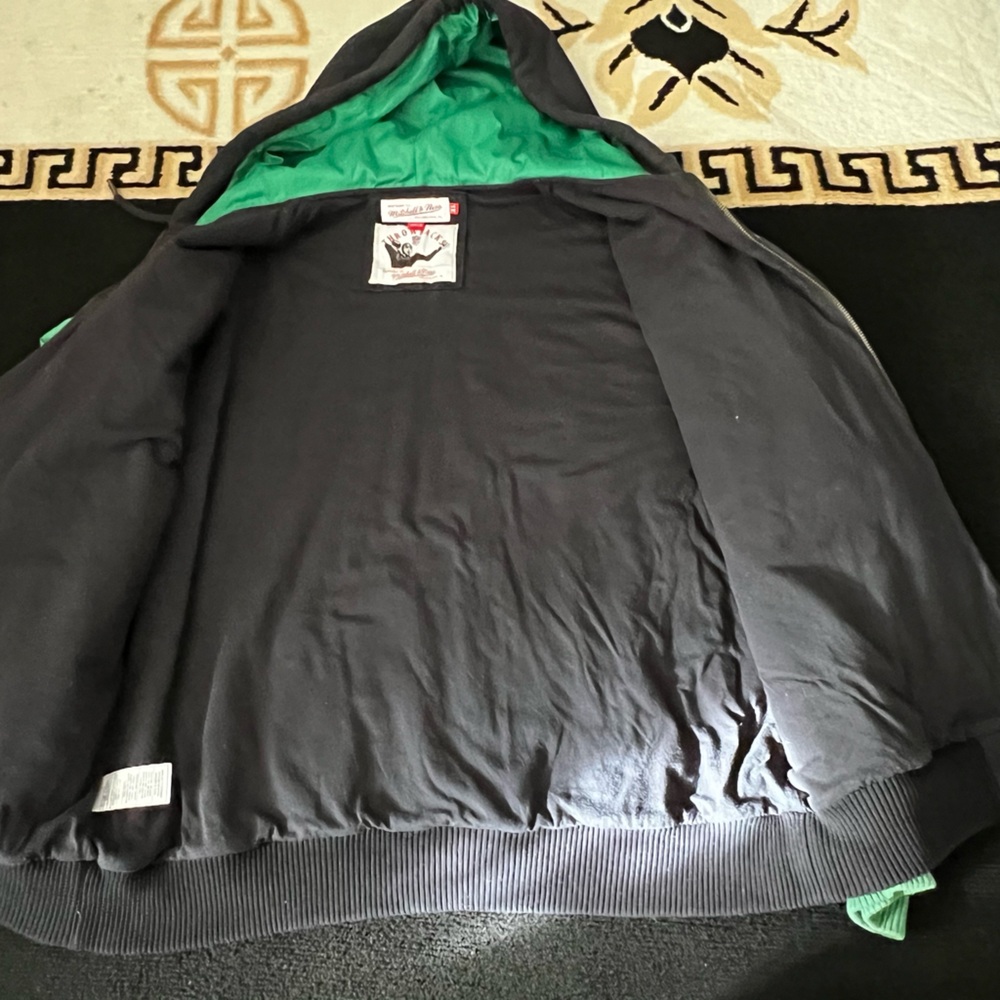Mitchell & Ness Throwback Green and Black Jacket - Picture 5 of 6